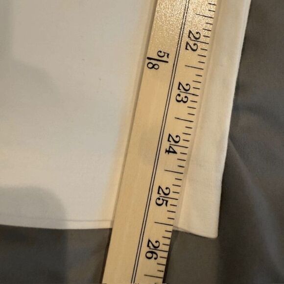 Liz Claiborne EMMA Cropped Trousers White Mid Rise Dressy or Casual Size 10 - Picture 10 of 12